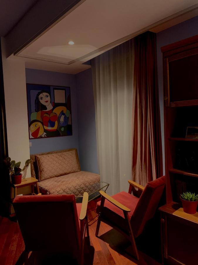 Downtown Italian Studio Bukurešť Exteriér fotografie