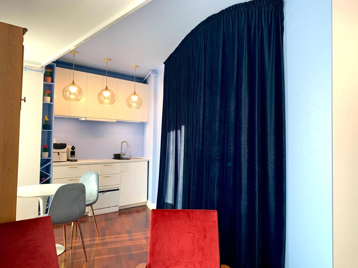 Downtown Italian Studio Bukurešť Exteriér fotografie