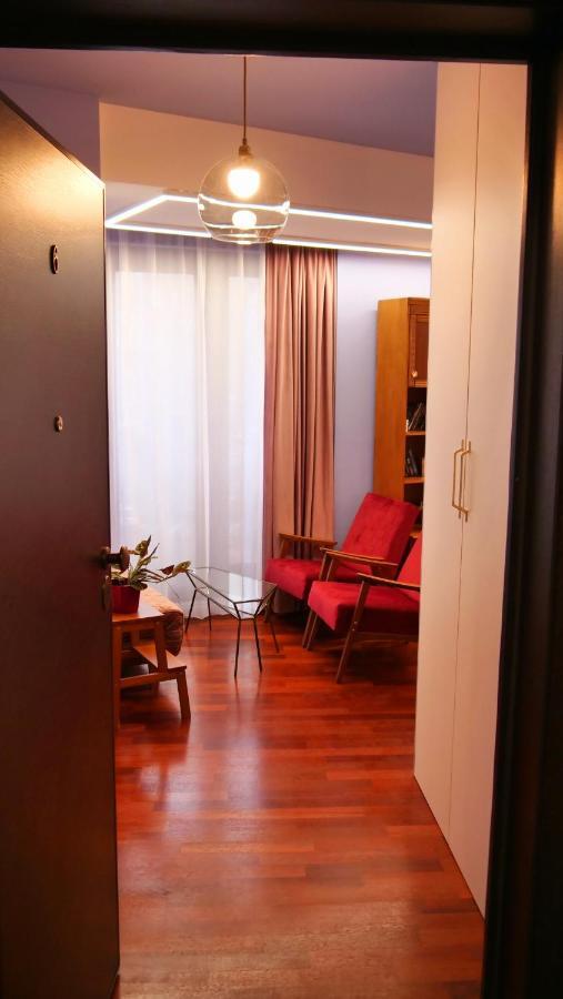Downtown Italian Studio Bukurešť Exteriér fotografie